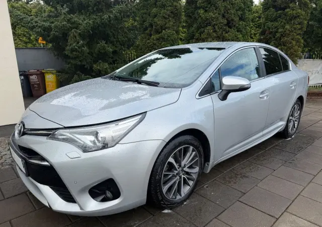 TOYOTA Avensis 2.0 Selection MS